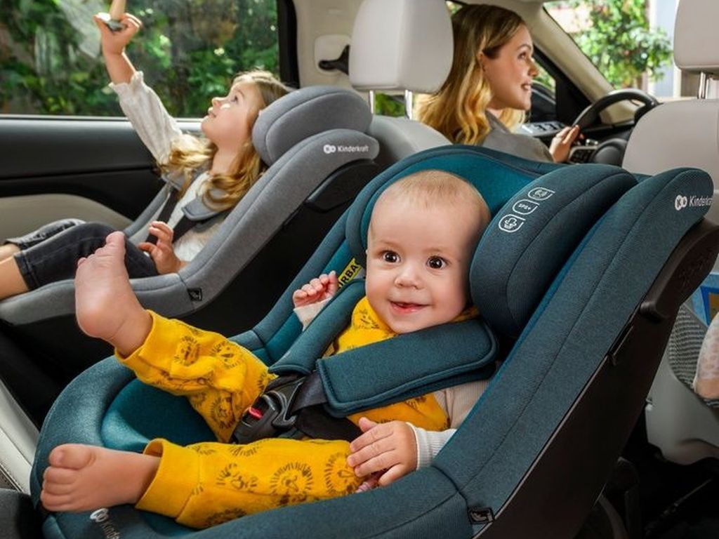 Bezpieczeństwo dzieci podczas podróży samochodem
